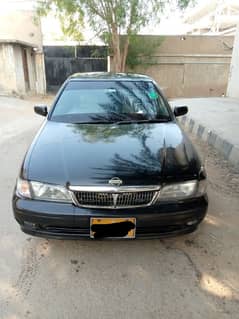 Nissan Sunny 2000