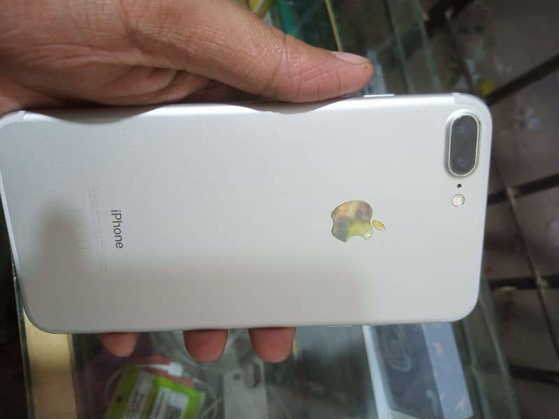 i phone 7 pulas used mobile good comdishion argent sae 03281207576l 8