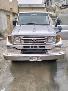 Toyota Land Cruiser 1987