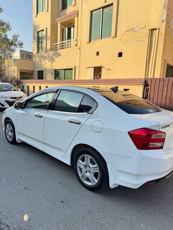 Honda City IVTEC 1.3cc 2016 White 4