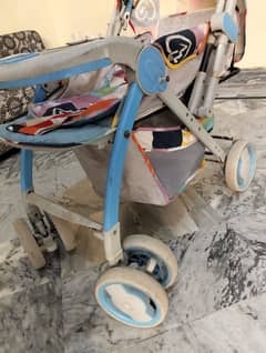 folding baby pram fo sale