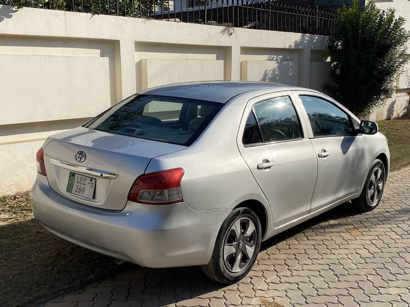 Toyota Belta 1.3 1