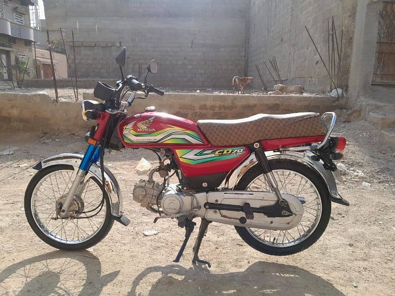 HONDA CD 70 (PUNJAB REGISTERED) 0