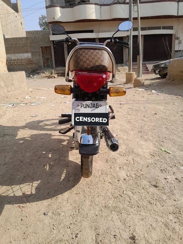 HONDA CD 70 (PUNJAB REGISTERED) 4