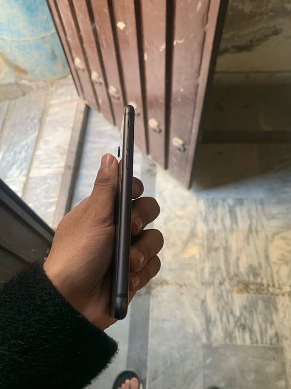 Iphone 8 non pta 2