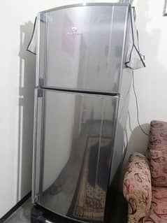 dawlance refrigerator