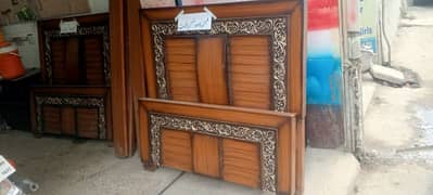 wooden single bed 2 adad available hai