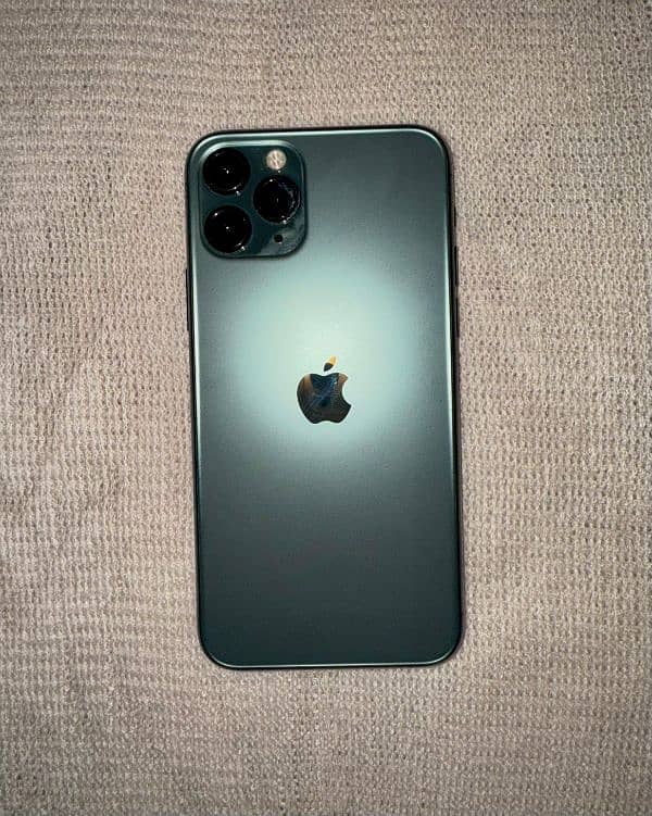 iphone 11 pro max PTA approved 4