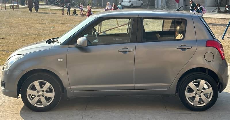 Suzuki Swift 2015 3