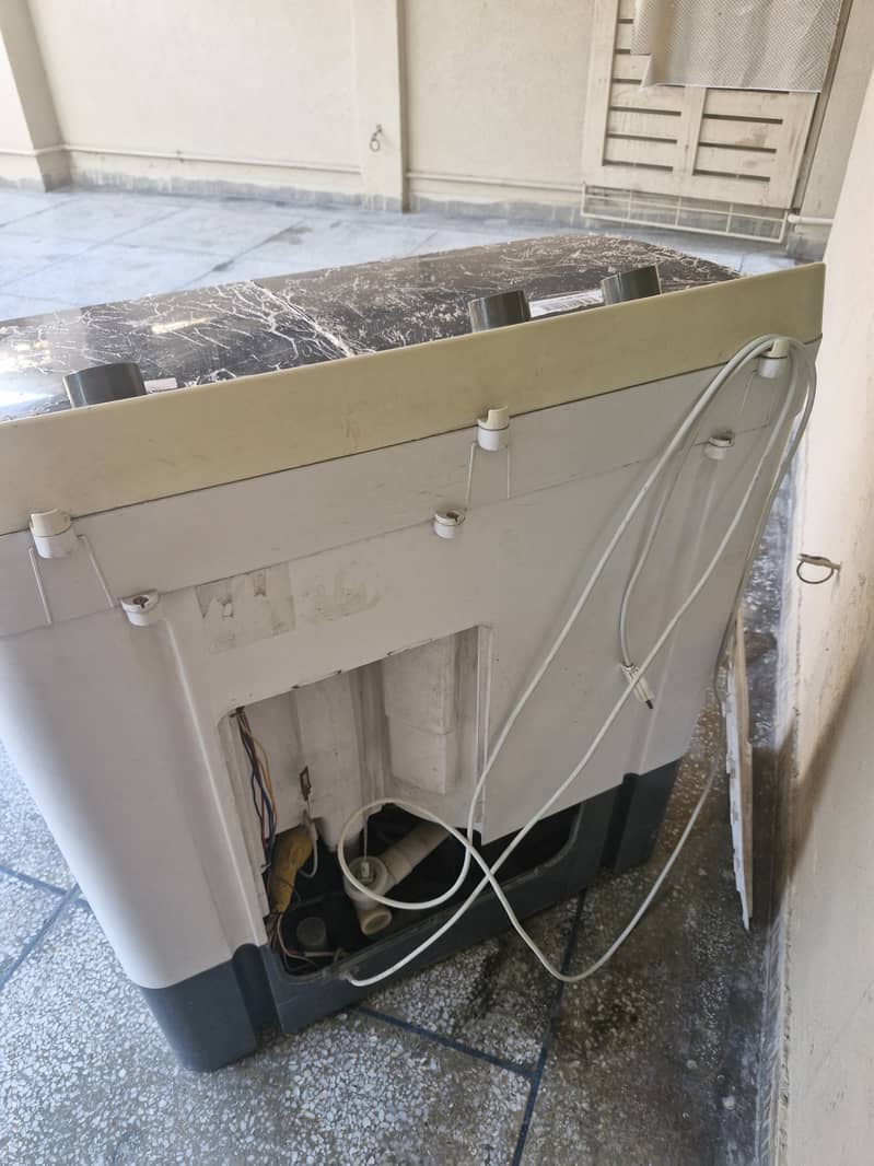 Used Wasing /Drying machine  for sale 6