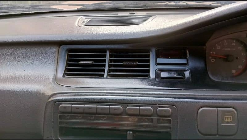 Honda Civic EXi 1994 3