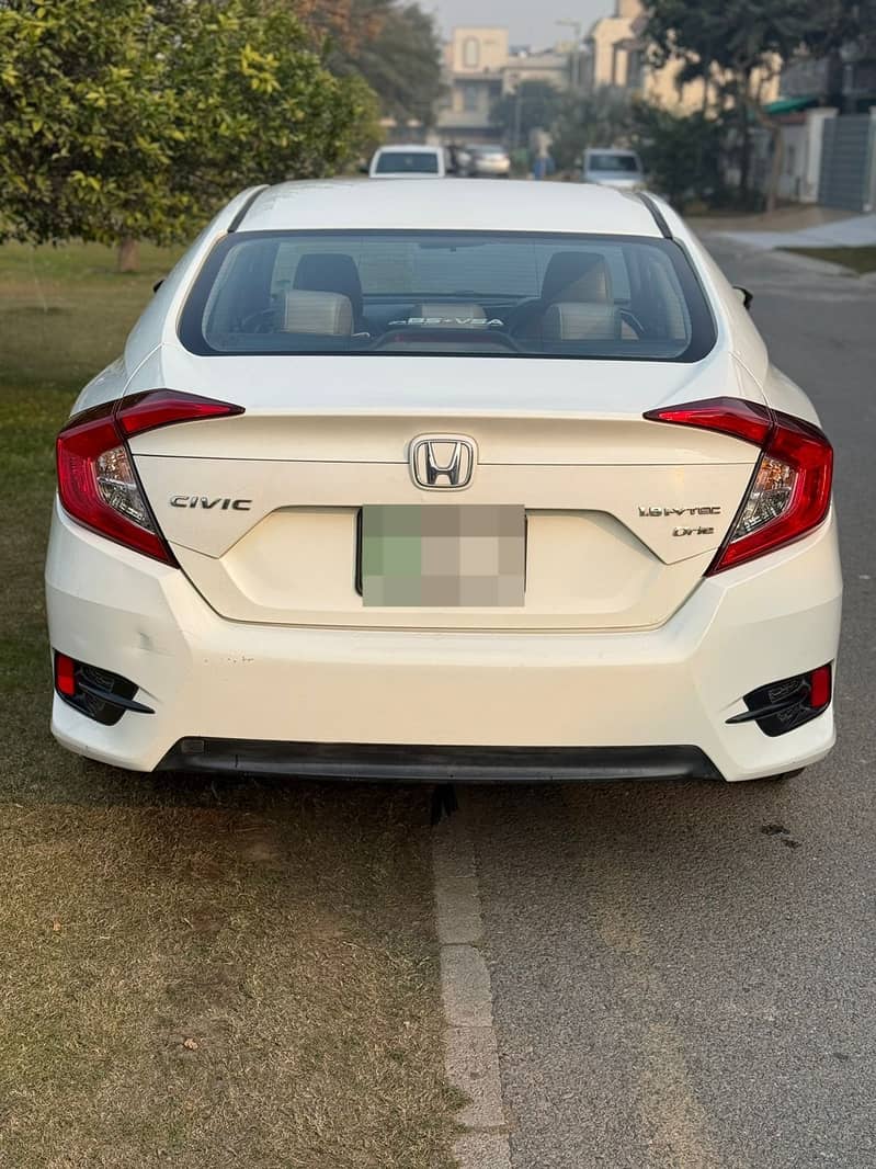 Honda Civic 2018 1