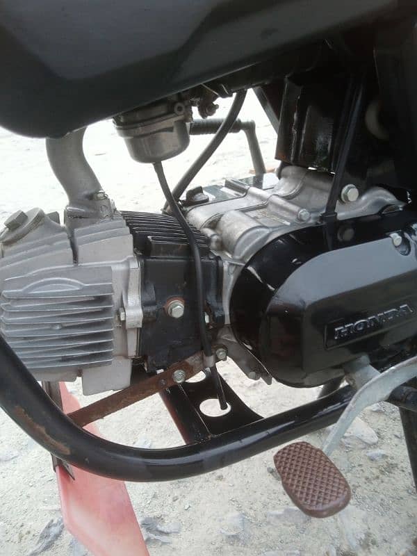 Atlas Honda Pridor 100cc 5