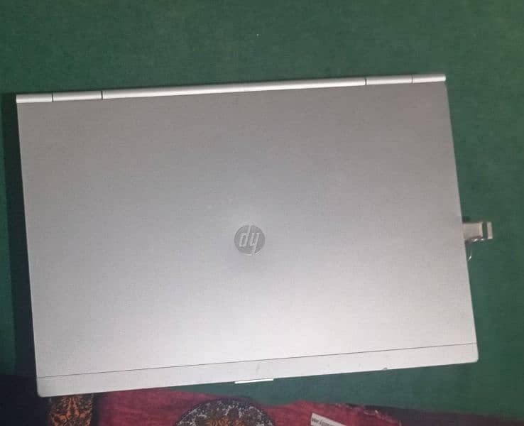 HP EliteBook 2nd Gen Laptop - 4GB RAM, 320GB HDD - Excellent Condition 0