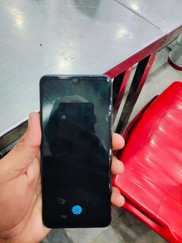 Vivo Y73 One handed use condition 10/10 3