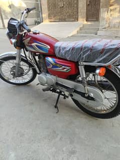 Honda 125 brand new for sale