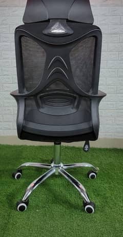 Revolving Ergonomic imported Office Chair