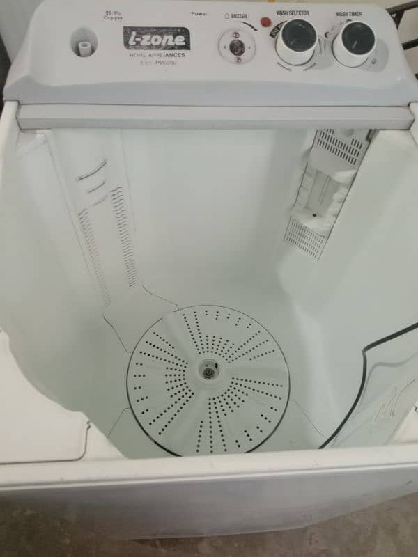 washing machine or dryer 4