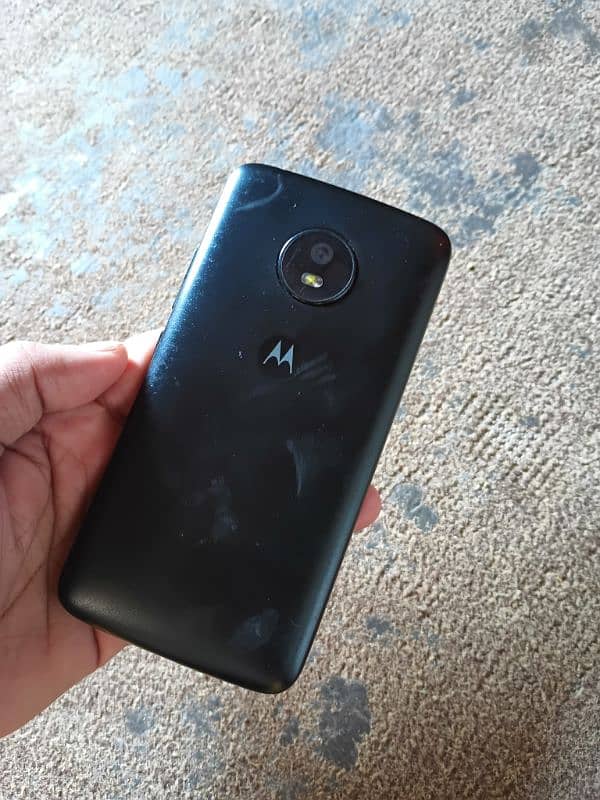 moto e4 2/16 0