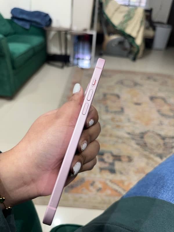 iPhone 15 Plus Pink Factory Unlocked 128GB 1