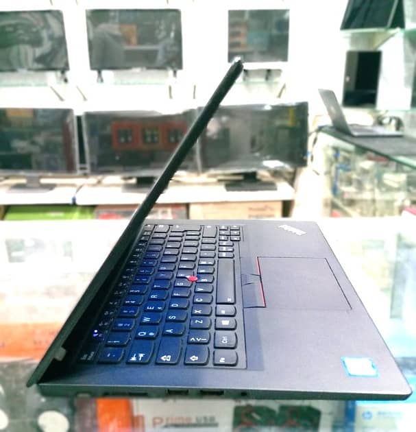 Lenovo Core i-5  8th Generation 3