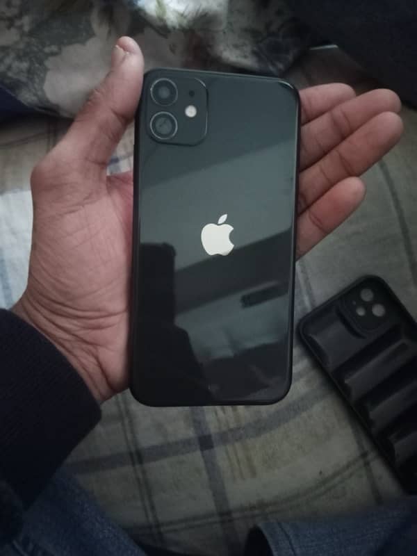 change iPhone 11 ha 64 gb ha panel change ha but Face ID ok ha 1