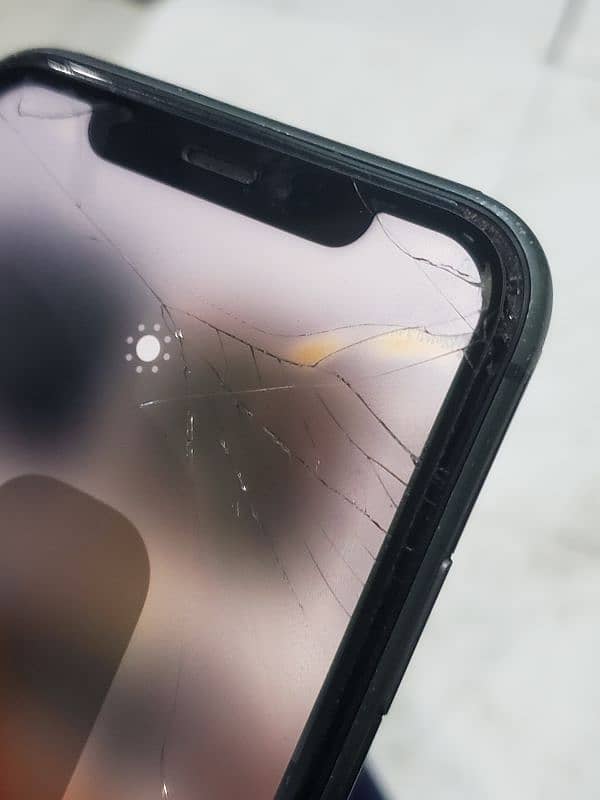 iphone 11 non PTA 5