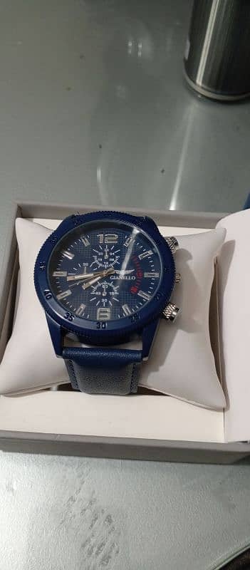 men watch organial Brand 3