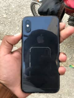 IPhone xs 64gb 81% health 10/10 condition All ok