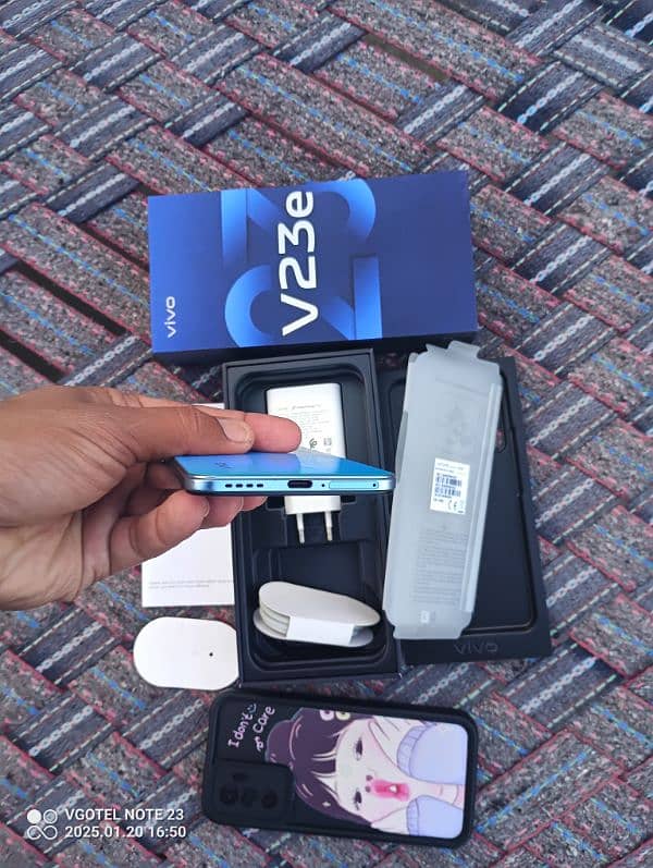 vivo v23e 8+8_256 my WhatsApp 03091940219 6