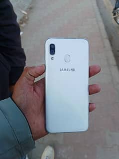 Samsung a30