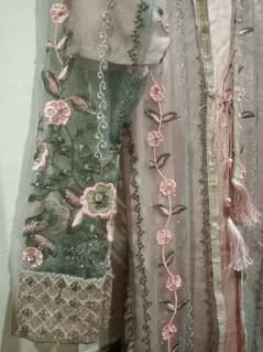 +923259334131 " 5 dresses for sale  price 53000