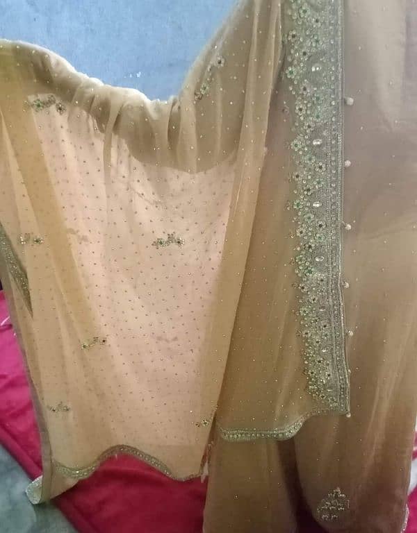 +923259334131 " 5 dresses for sale  price 53000 11