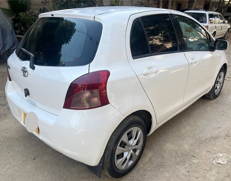 Toyota Vitz 2005 4