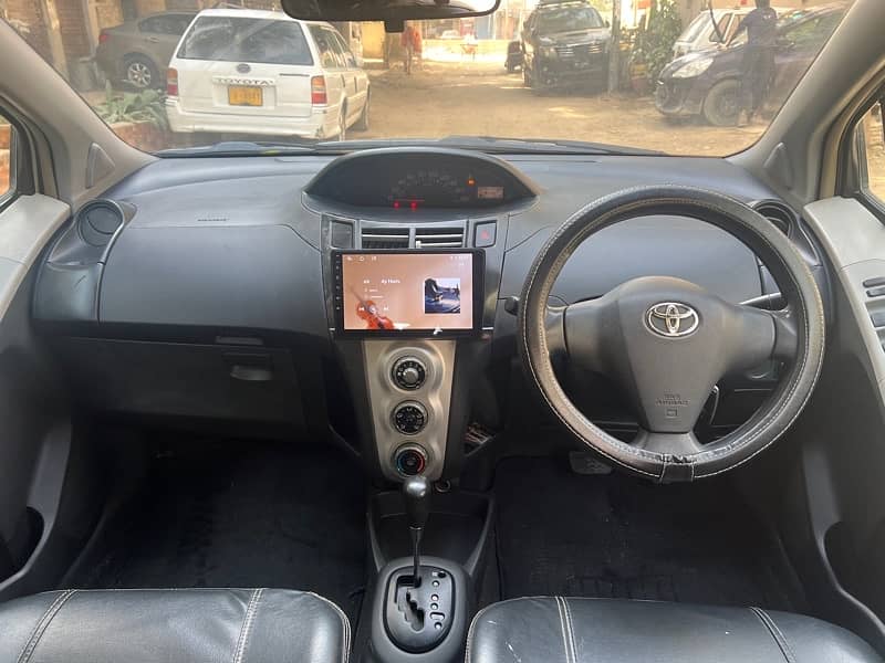 Toyota Vitz 2005 7