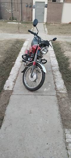 Honda 125 Islamabad 6800 km used