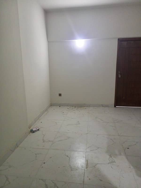 2 BED DD FLAT (ROYAL 8 ICON) FOR SALE IN GULSHAN E IQBAL 13 D 2 3