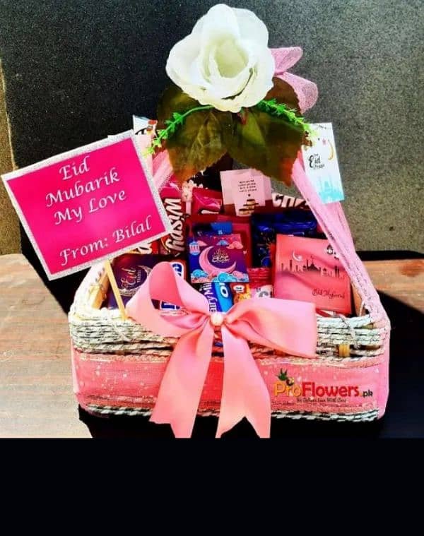 Hand Craft Gift Basket 12