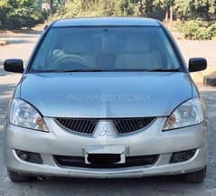 Mitsubishi Lancer 2004 - Registered 2005