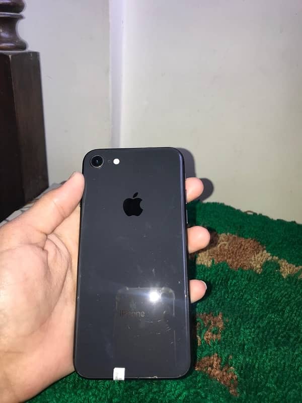 Iphone 8 (64 GB PTA approved ) 5