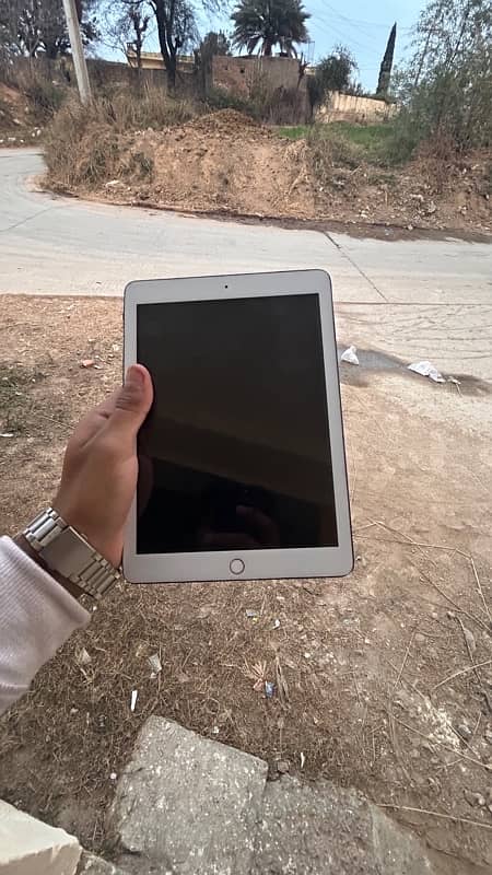 iPad 6generation 128gb 3