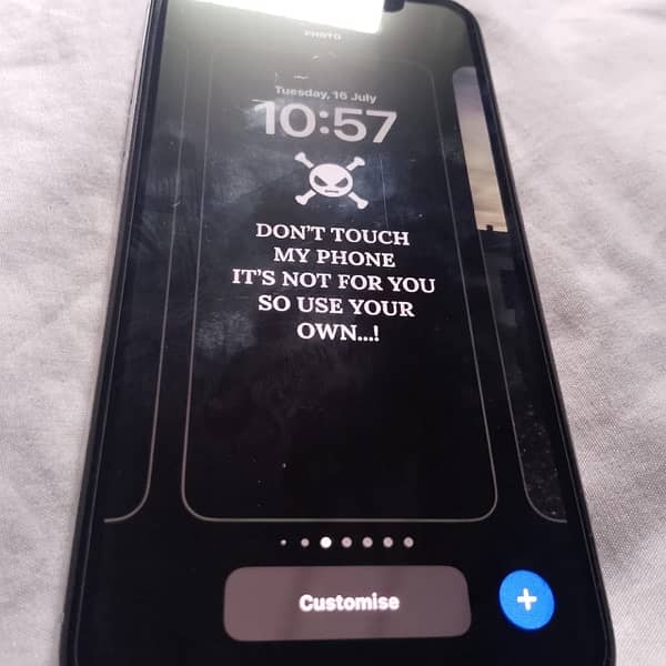 iPhone X in white colour non pta factory unlock hai 2