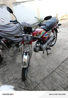 HONDA CD 70 MADAL 20 BATA 21