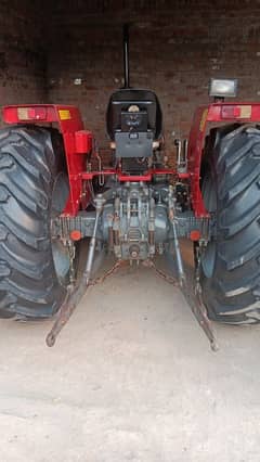 Massey Ferguson 385