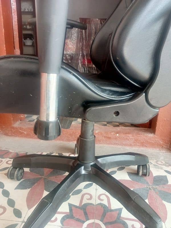 chair for sale 3