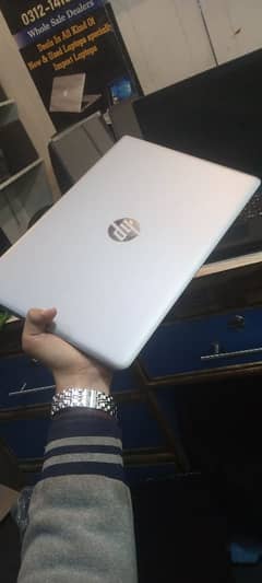 HP Pavilion 14-bk0xx - Core i5 7th Gen