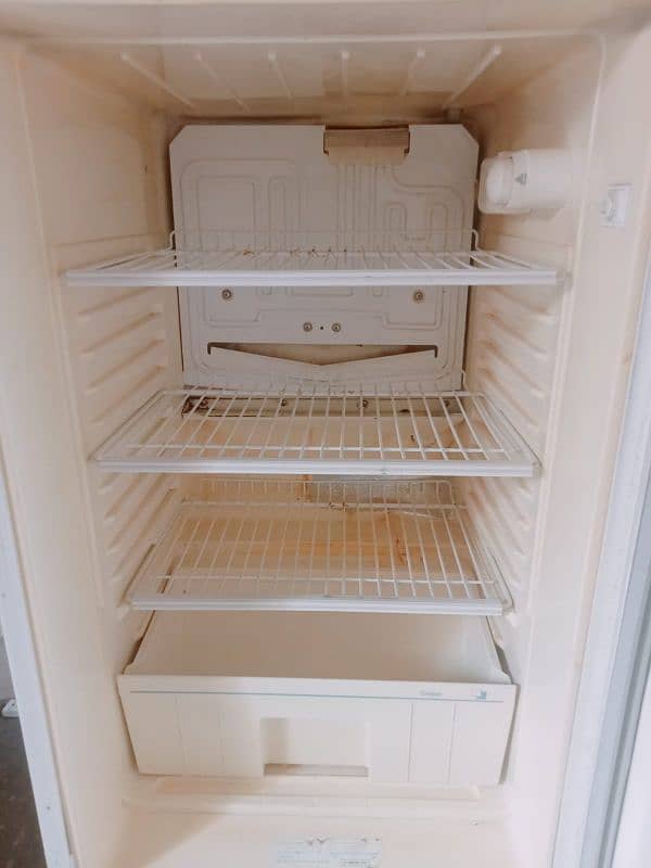 refrigerator for sale 2