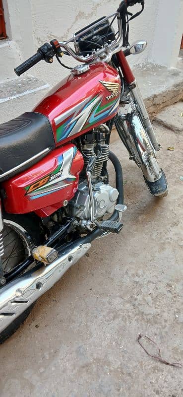 honda 125 2023 karachi 4