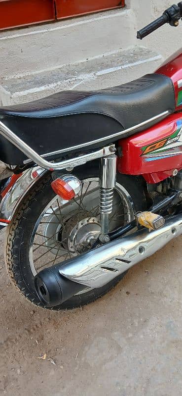 honda 125 2023 karachi 5