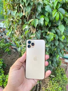 iPhone 11 Pro 64gb non pta Factory unlock 4 month sim time 03097277399